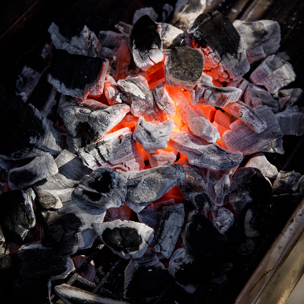 Evercoal charcoal glowing at cooking temperature